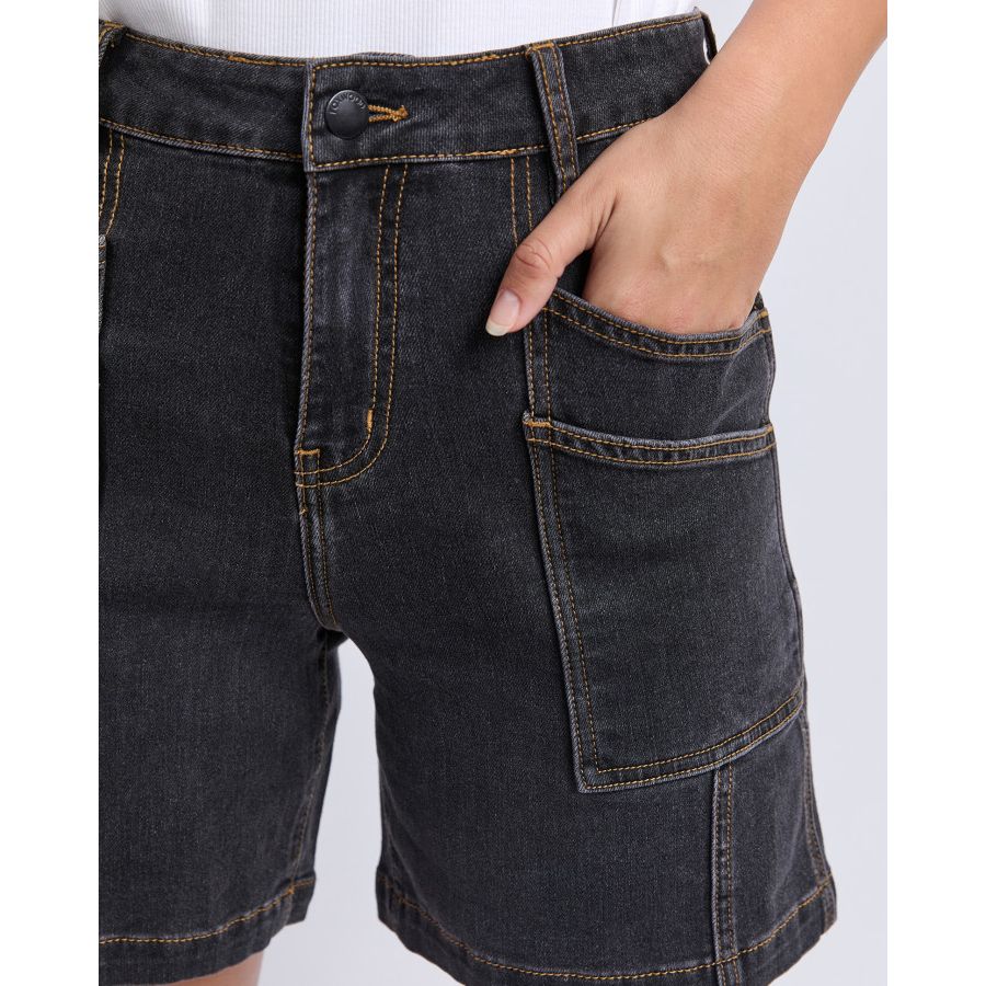 BALMY SHORT