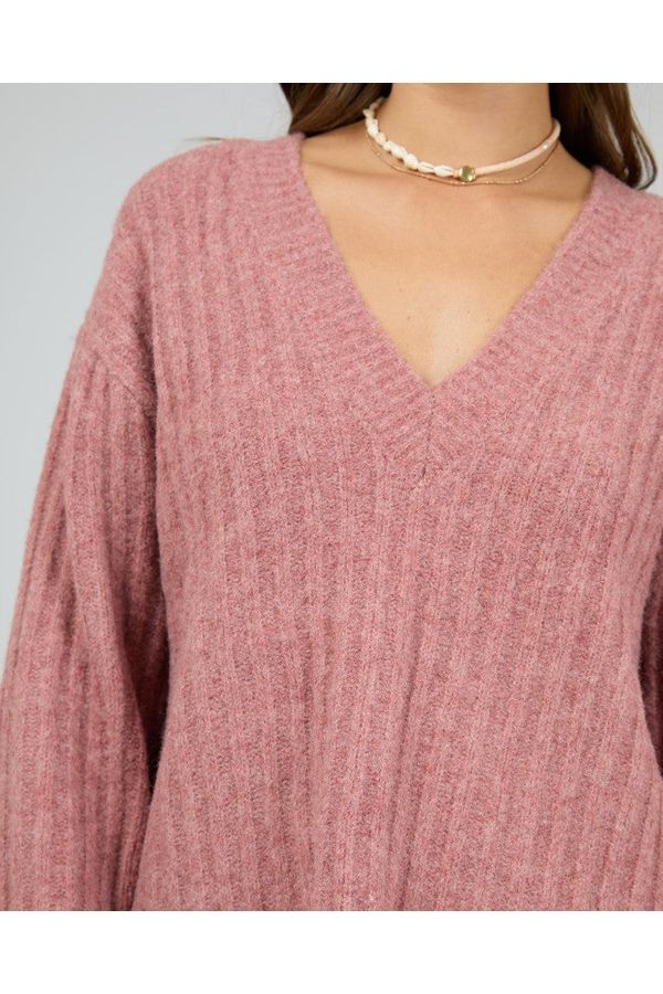 CLARA KNIT