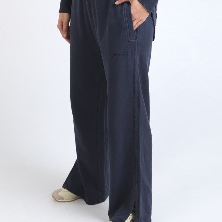 CLASSIC TRACK PANT - NAVY