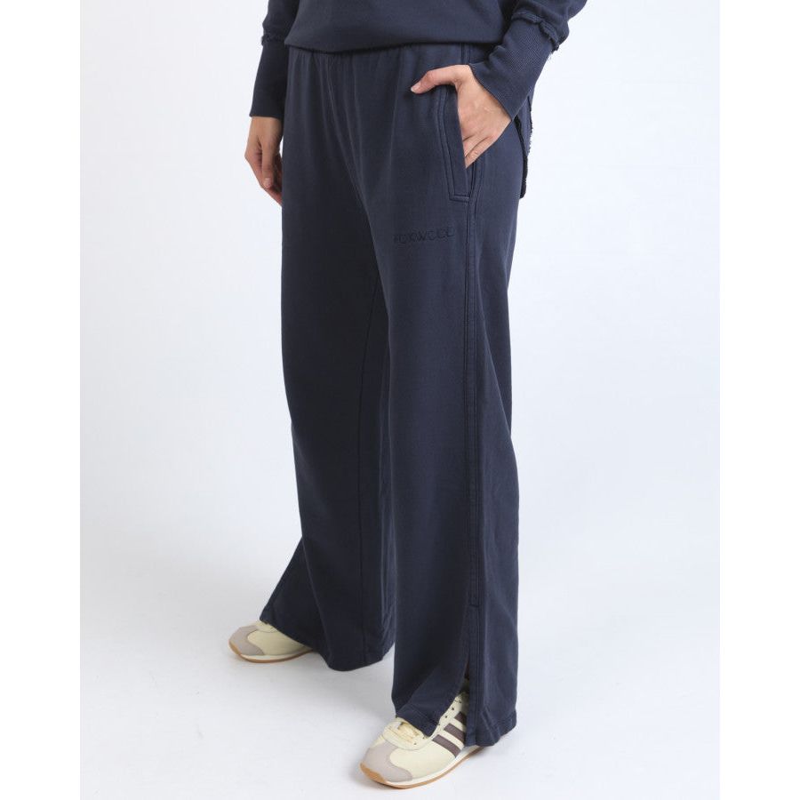 CLASSIC TRACK PANT - NAVY