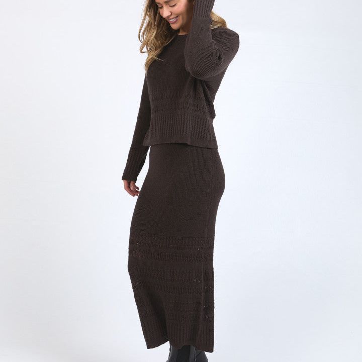 ELKA KNIT CREW - COFFEE