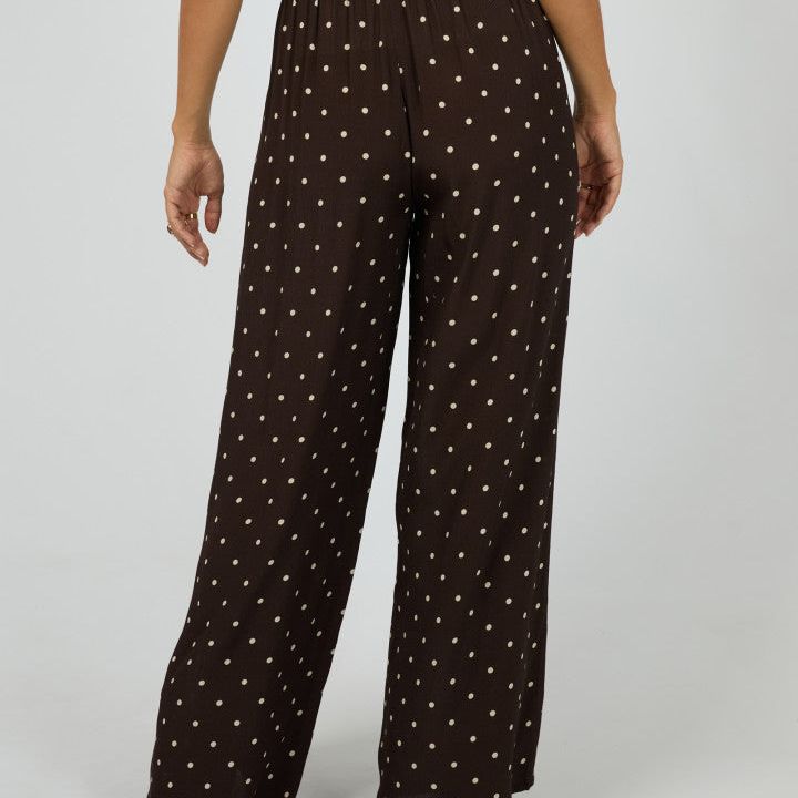 EMELIA PANT