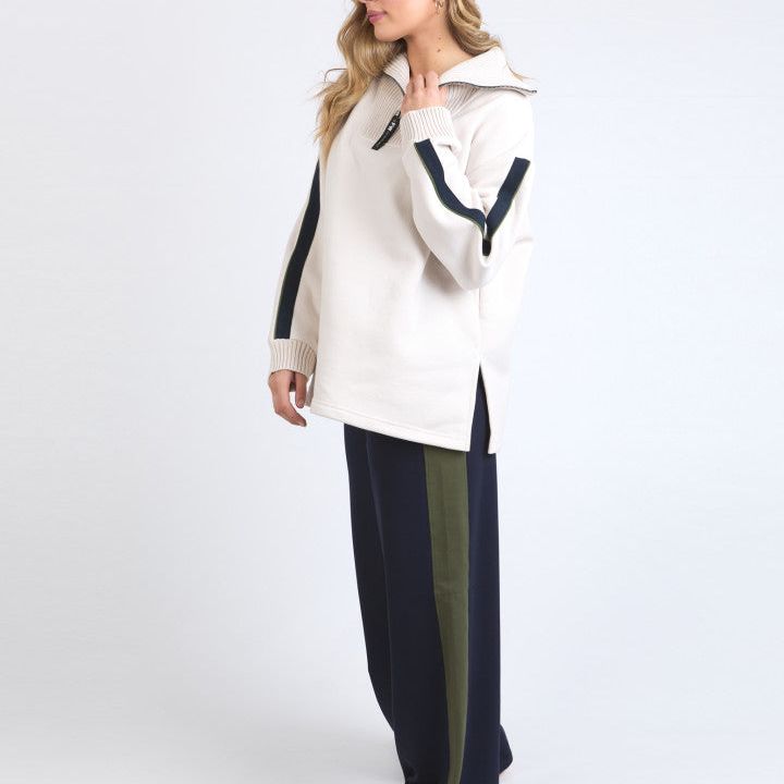 KNIT COLLAR CREW