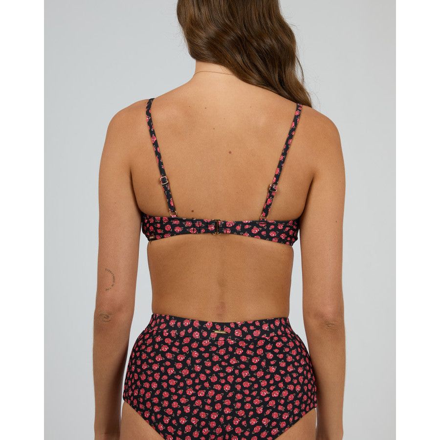 LANA BANDEAU