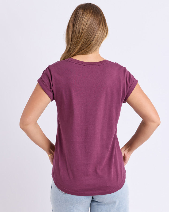 MANLY TEE - PLUM