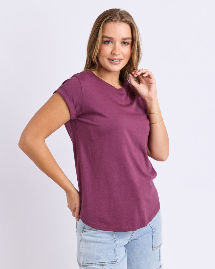 MANLY TEE - PLUM