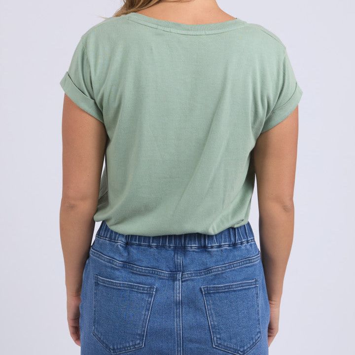 MANLY VEE TEE - GREEN