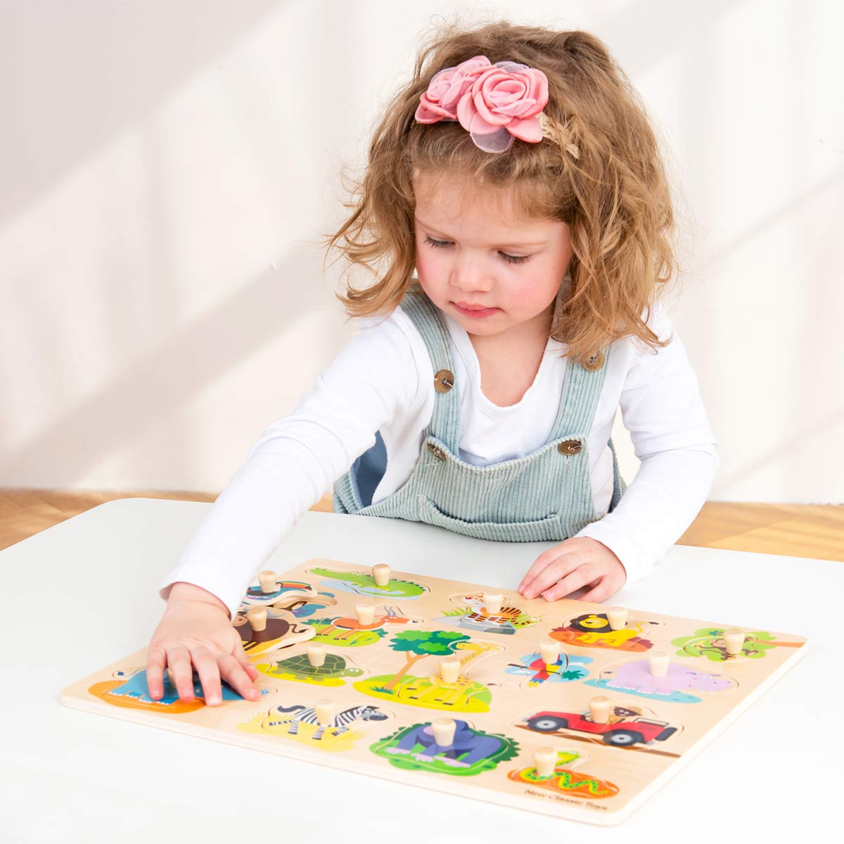 FSC Large Peg Puzzle Safari - New Classic Toys