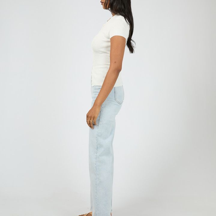 OLIVE KNIT TOP - WHITE