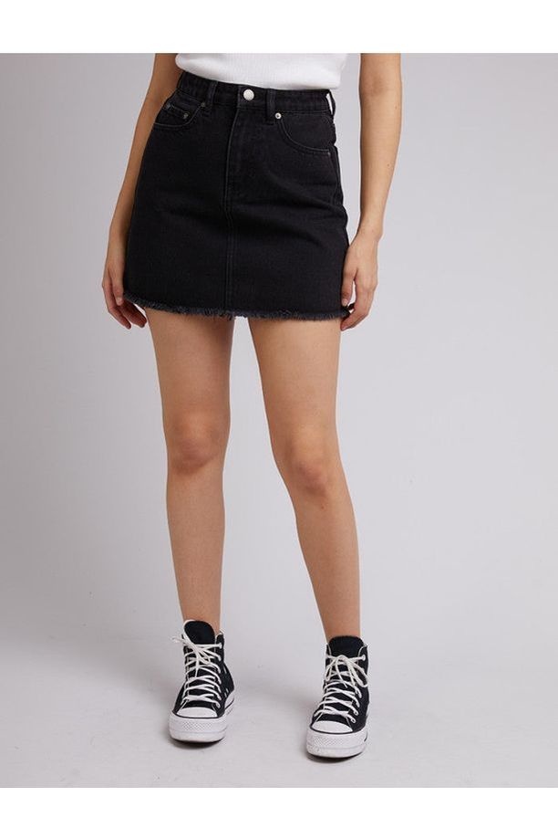 RAY MINI SKIRT - WASHED BLACK