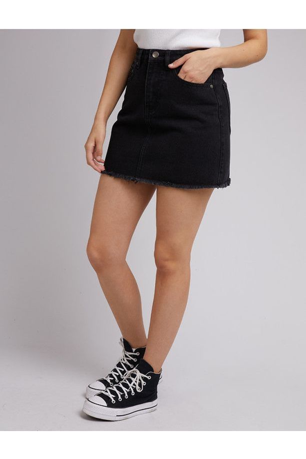 RAY MINI SKIRT - WASHED BLACK