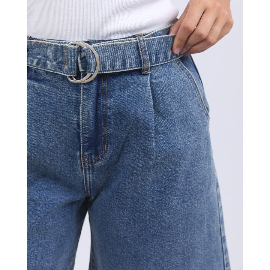 SAINT SHORT