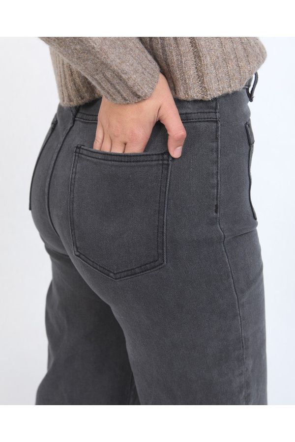 SARAH WIDE LEG JEAN - WASHED BLACK
