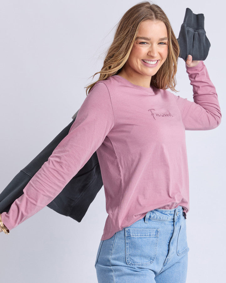 SIGNATURE LONG SLEEVE TEE - DUSTY ROSE