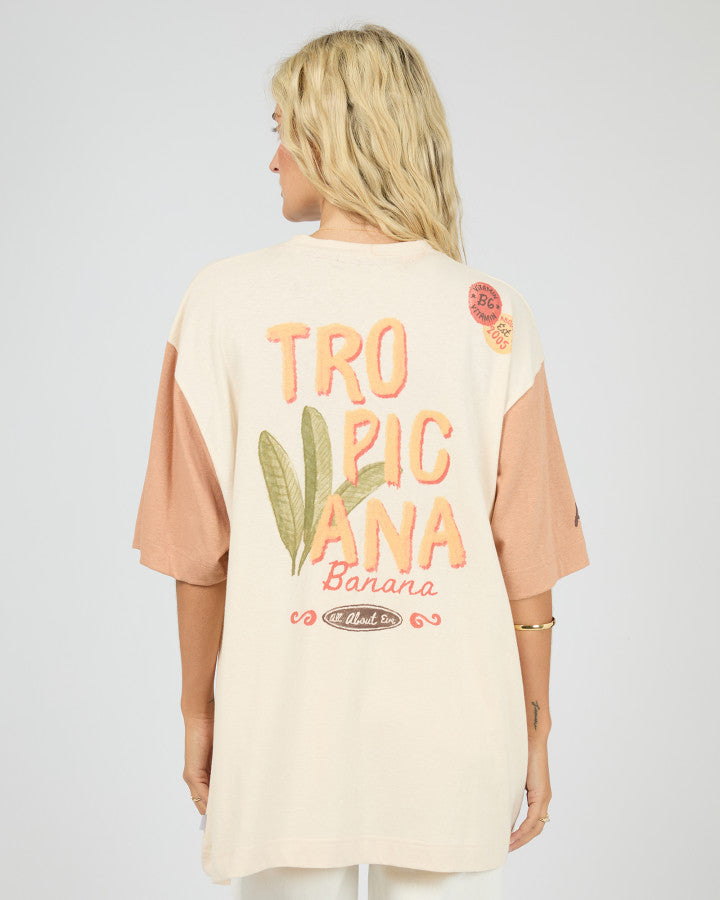 TROPICAL OVERSIZED TEE
