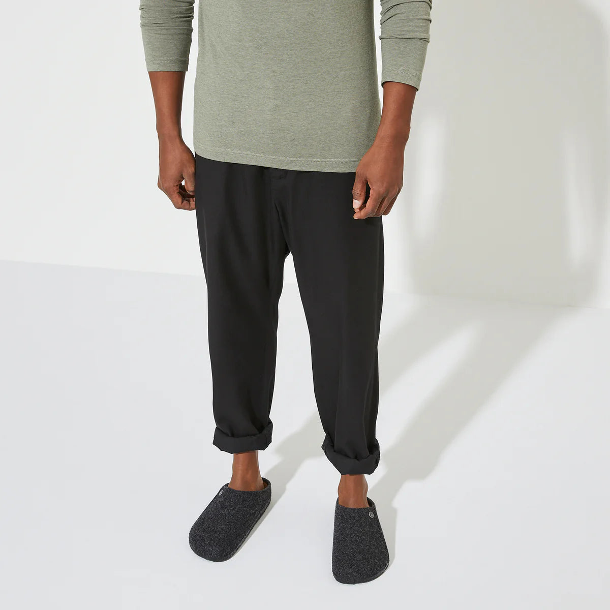 Zermatt Rivet - Anthracite Wool Felt