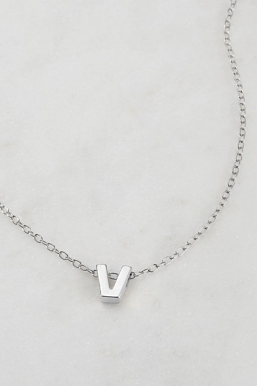 LETTER NECKLACE  - V