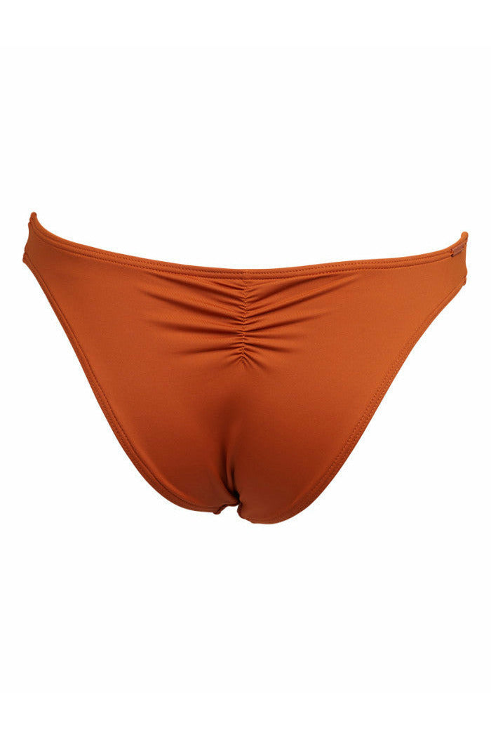 ESSENTIALS CHEEKY PANT - RUST