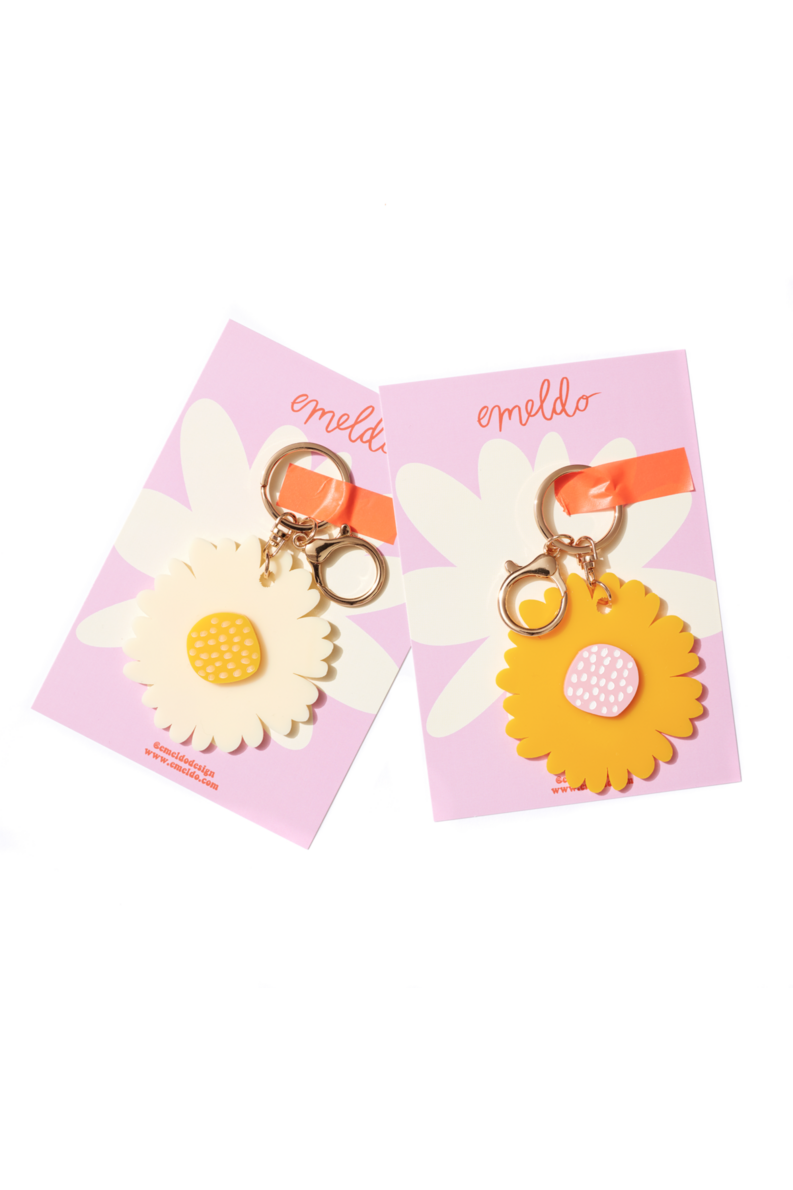 Giant Flower key ring - Sunshine Yellow with Pink